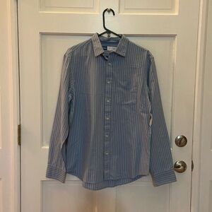Old Navy Blue Casual Button Down Shirt